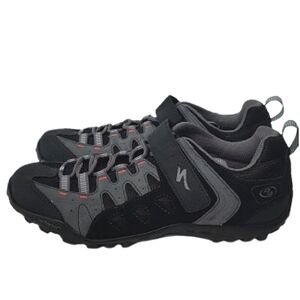 Specialized MTB Shoes with Rugged Design